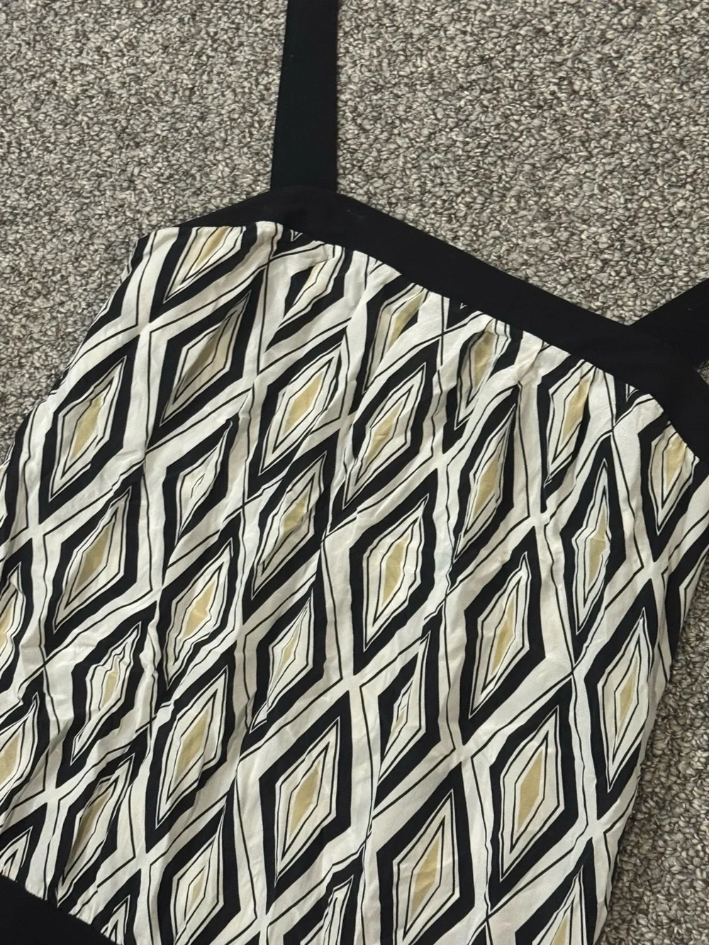 White House Black Market Black, White Geometric Print Camisole - Picture 3 of 6